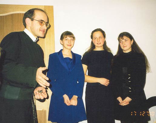2000-19